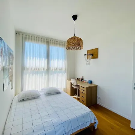 House With Pool And Sea View In * ニース